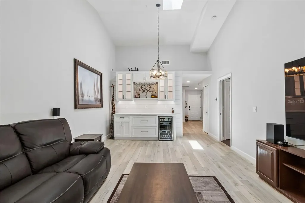 5613 Monte Rosso Road Sarasota FL 34243