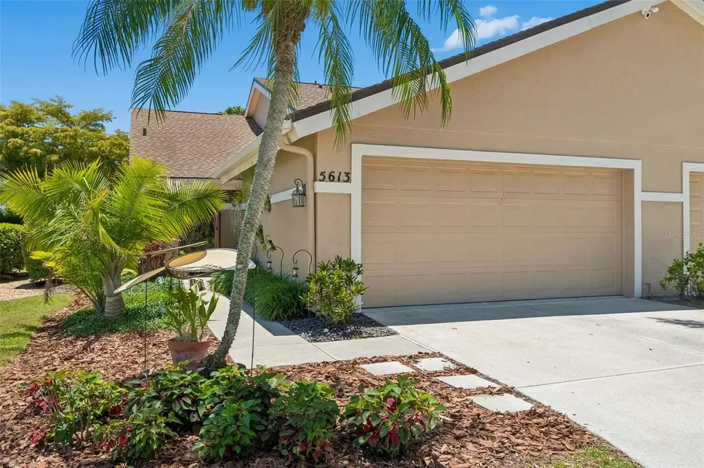 5613 Monte Rosso Road Sarasota FL 34243