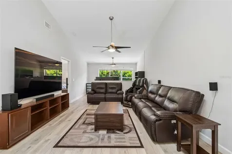 5613 Monte Rosso Road Sarasota FL 34243