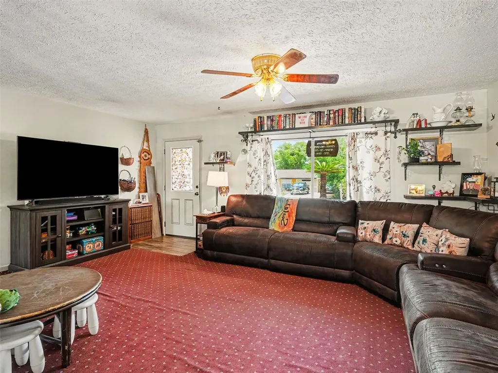 11207 Creekview Drive Riverview FL 33569