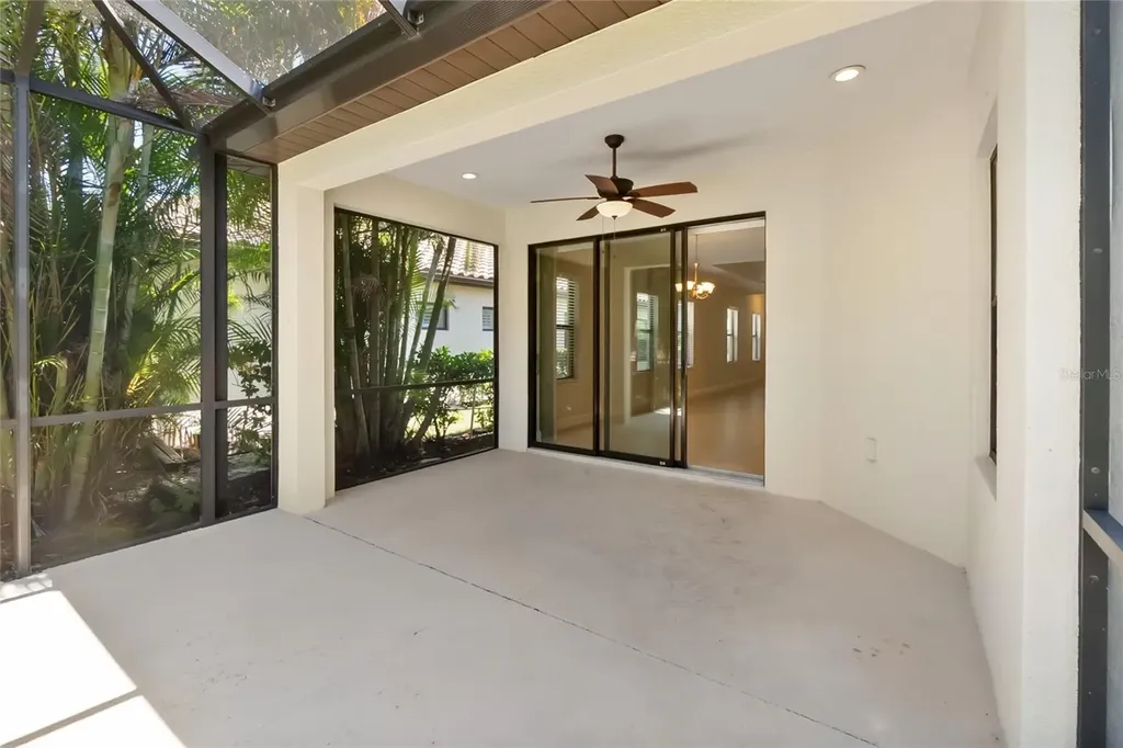 4226 Midnight Blue Run Bradenton FL 34211