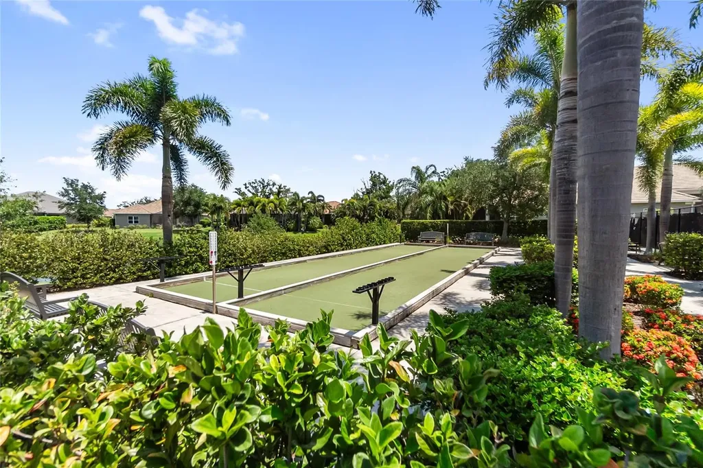4226 Midnight Blue Run Bradenton FL 34211