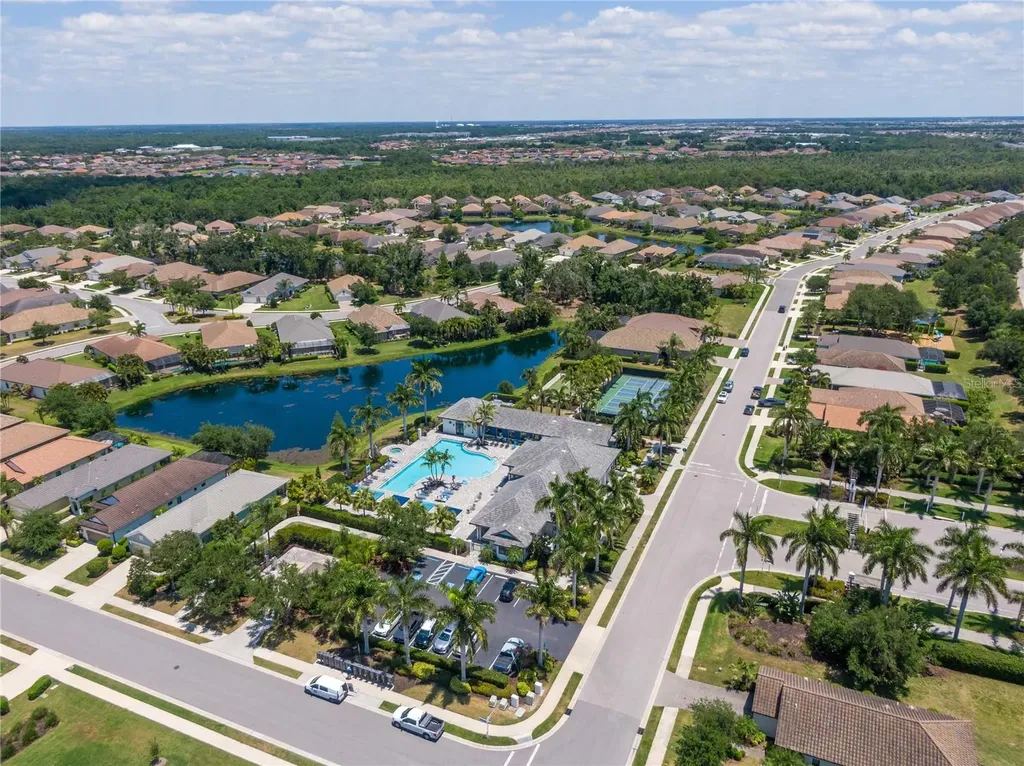 4226 Midnight Blue Run Bradenton FL 34211