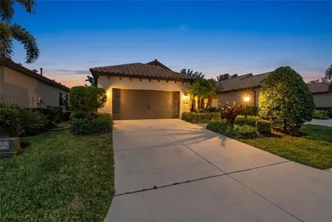 4226 Midnight Blue Run Bradenton FL 34211