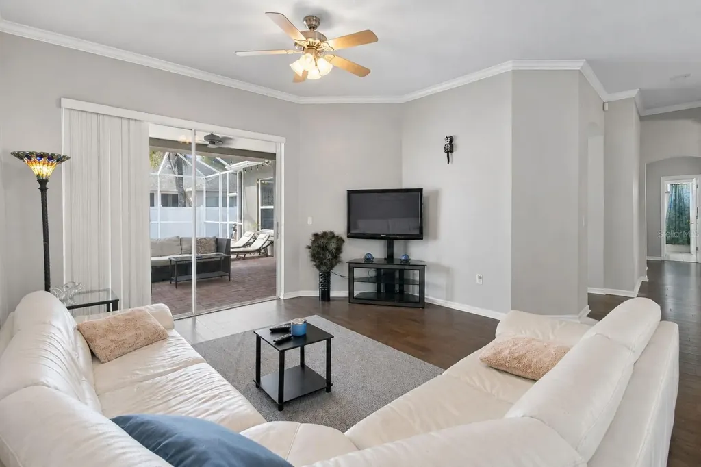 10243 Shadow Branch Drive Tampa FL 33647