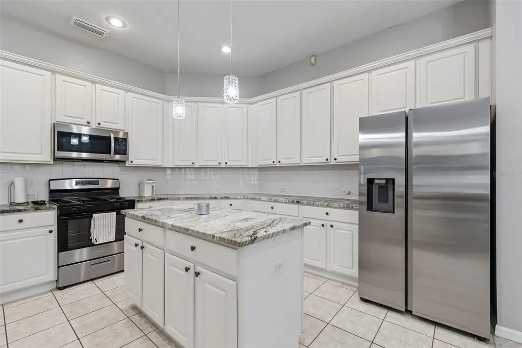 10243 Shadow Branch Drive Tampa FL 33647