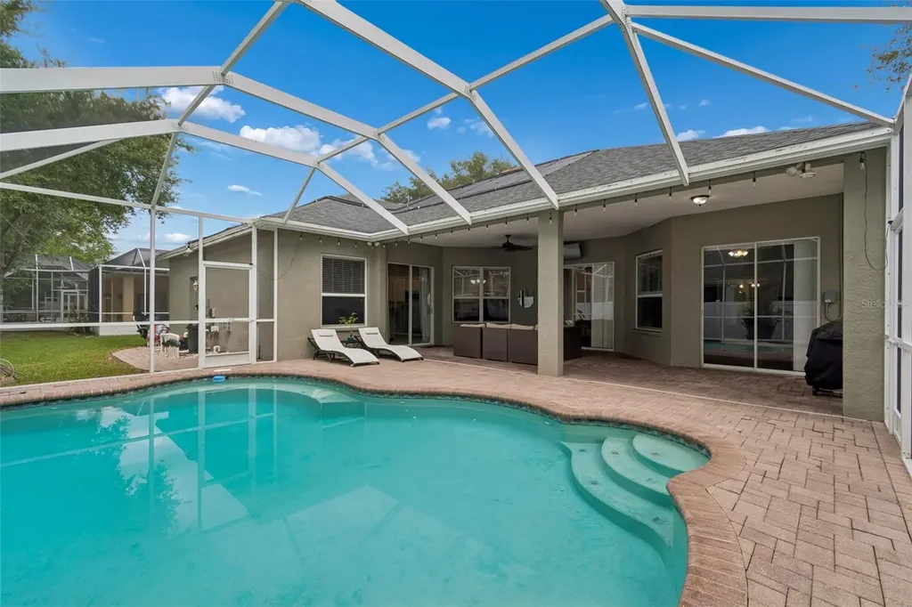 10243 Shadow Branch Drive Tampa FL 33647