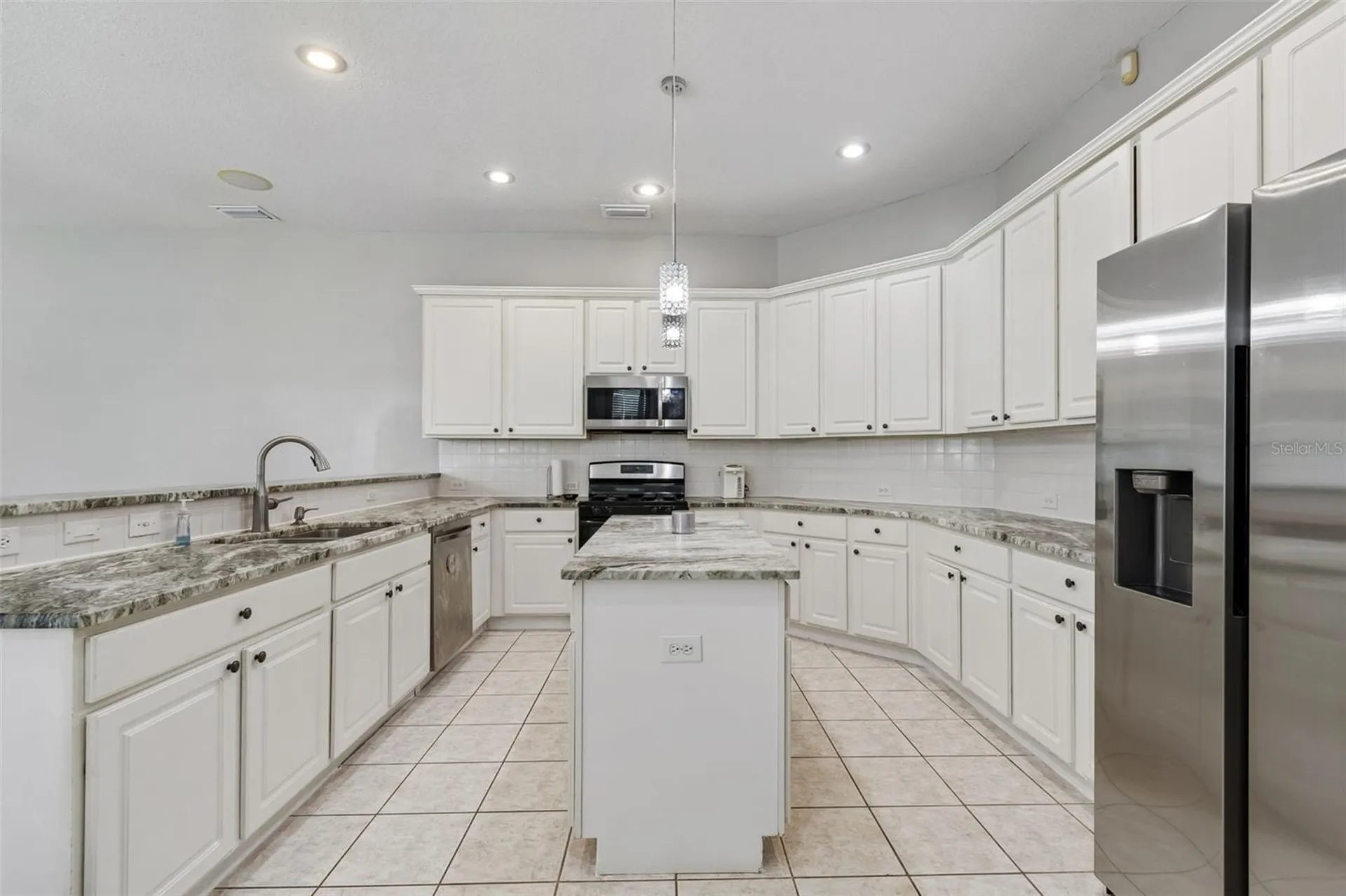 10243 Shadow Branch Drive Tampa FL 33647