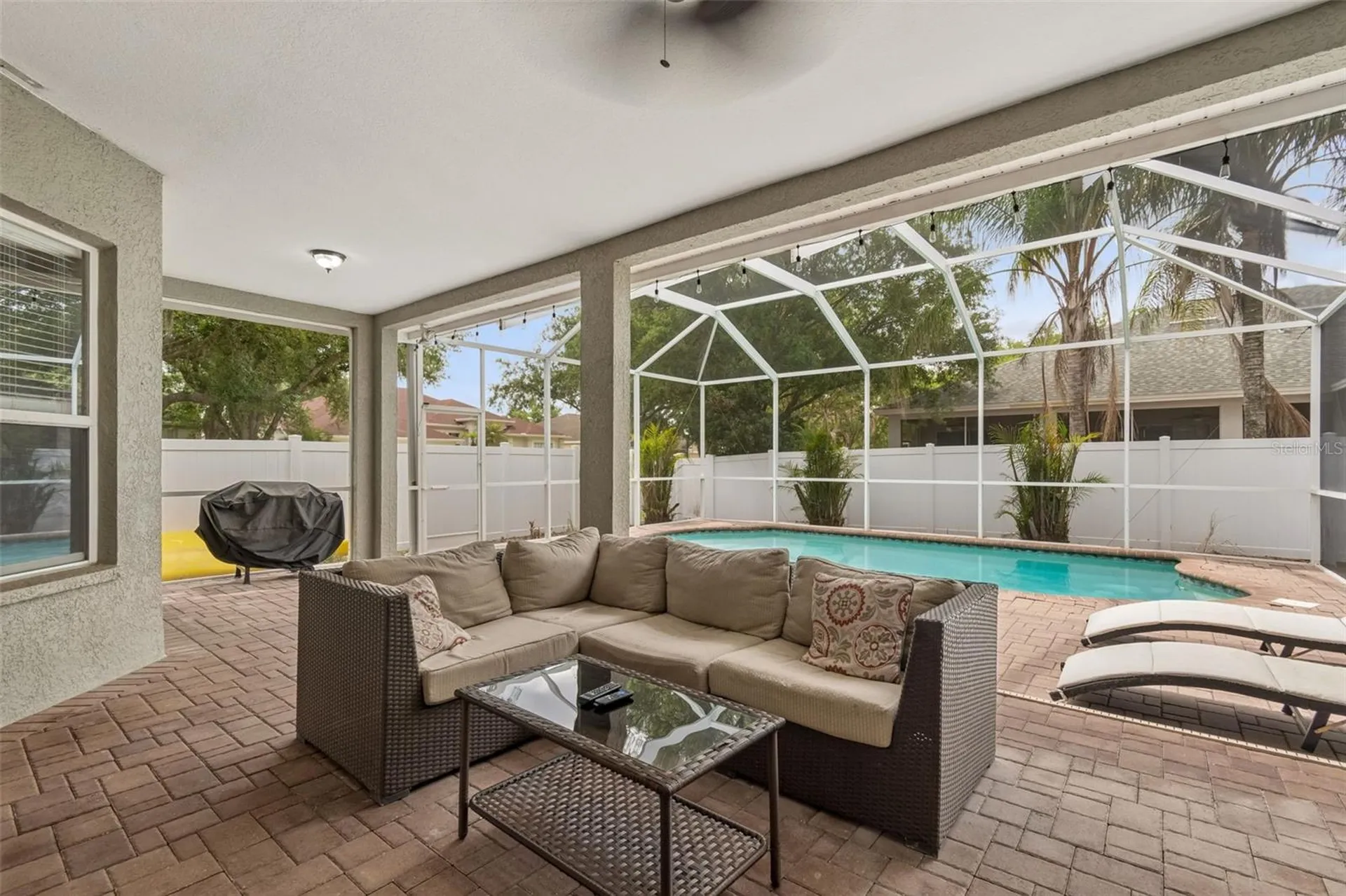 10243 Shadow Branch Drive Tampa FL 33647