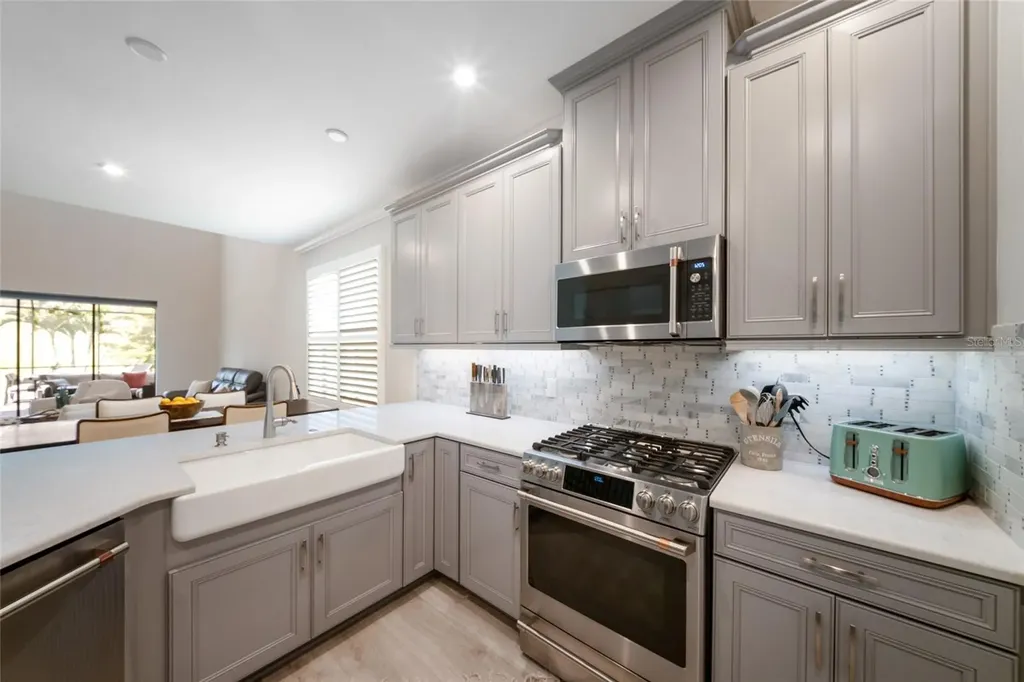 5504 Summit Glen Bradenton FL 34203