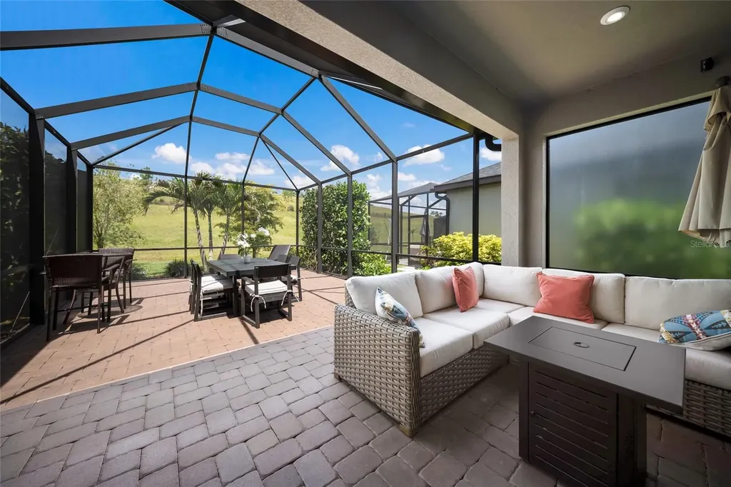 5504 Summit Glen Bradenton FL 34203