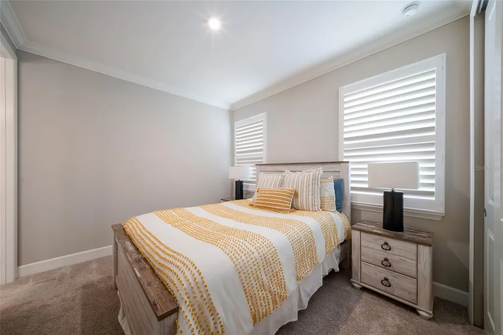 5504 Summit Glen Bradenton FL 34203