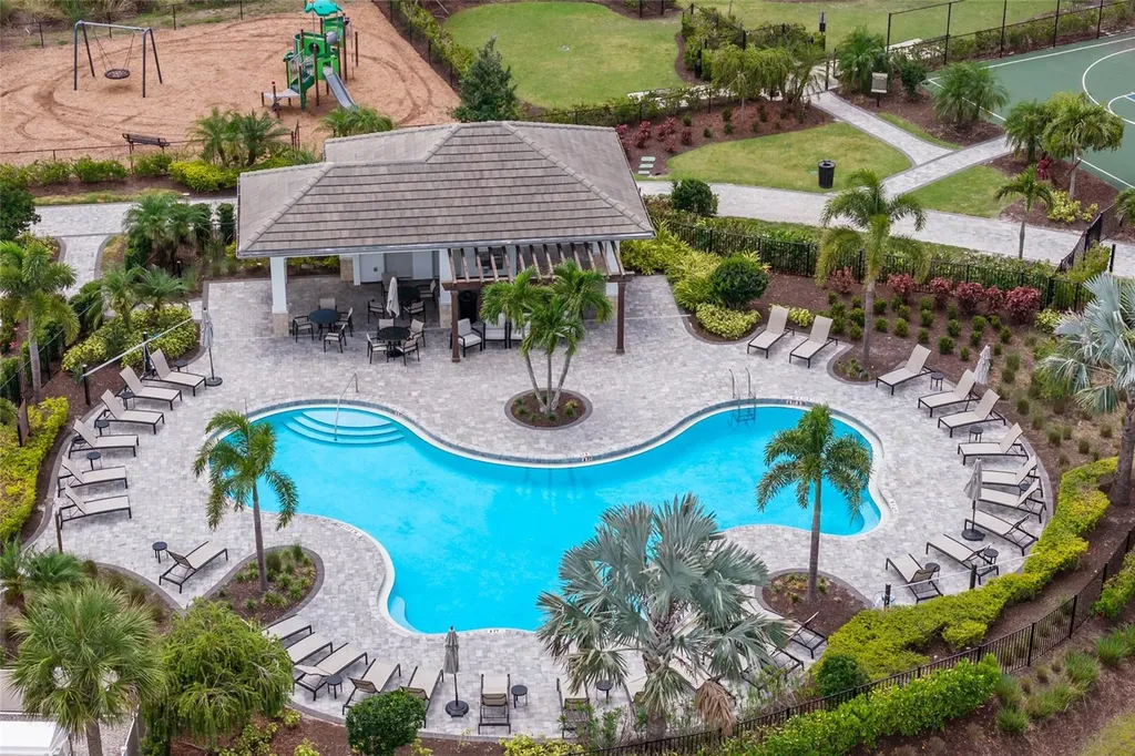 5504 Summit Glen Bradenton FL 34203