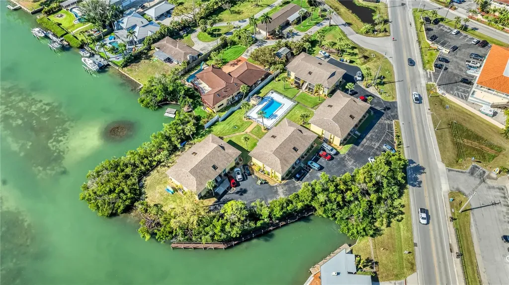 101 Louella Lane Nokomis FL 34275