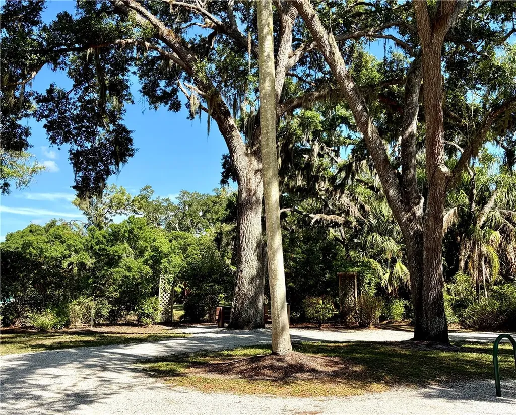 4892 Greencroft Road Sarasota FL 34235