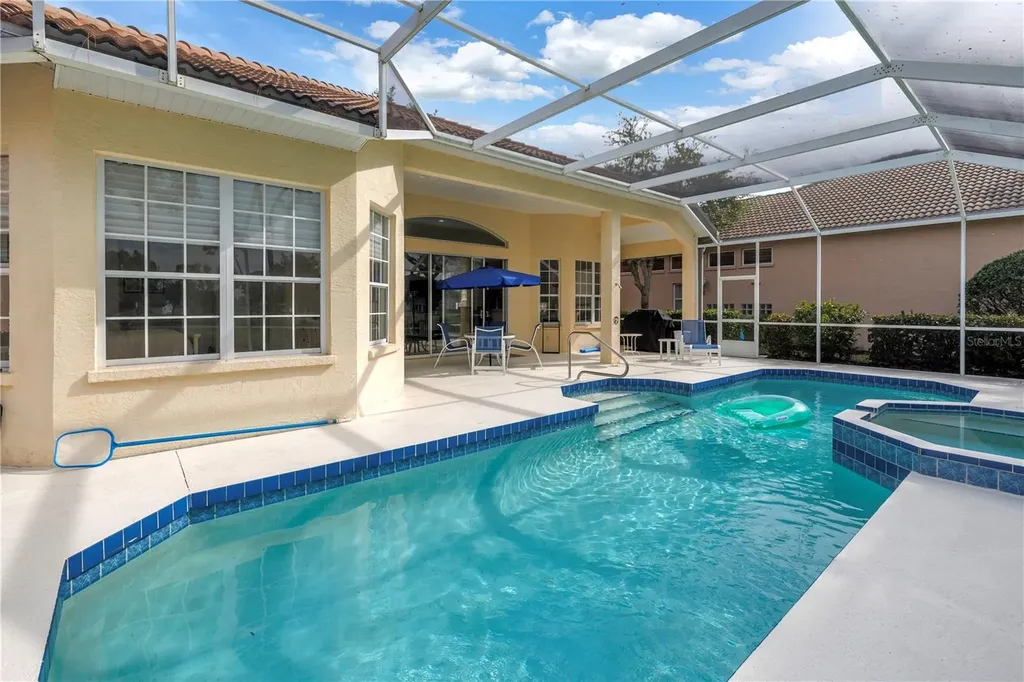 4334 Mirabella Circle Bradenton FL 34210