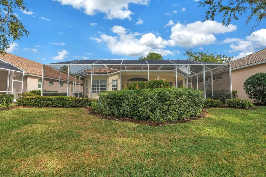 4334 Mirabella Circle Bradenton FL 34210