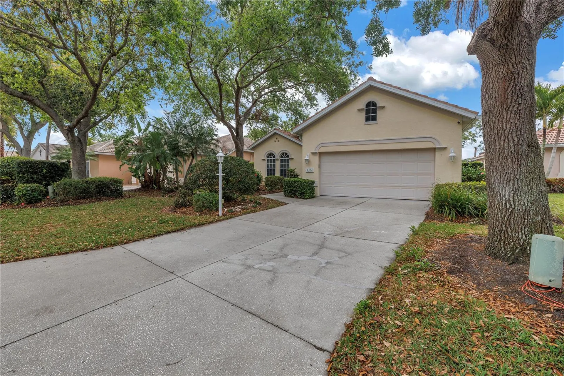 4334 Mirabella Circle Bradenton FL 34210