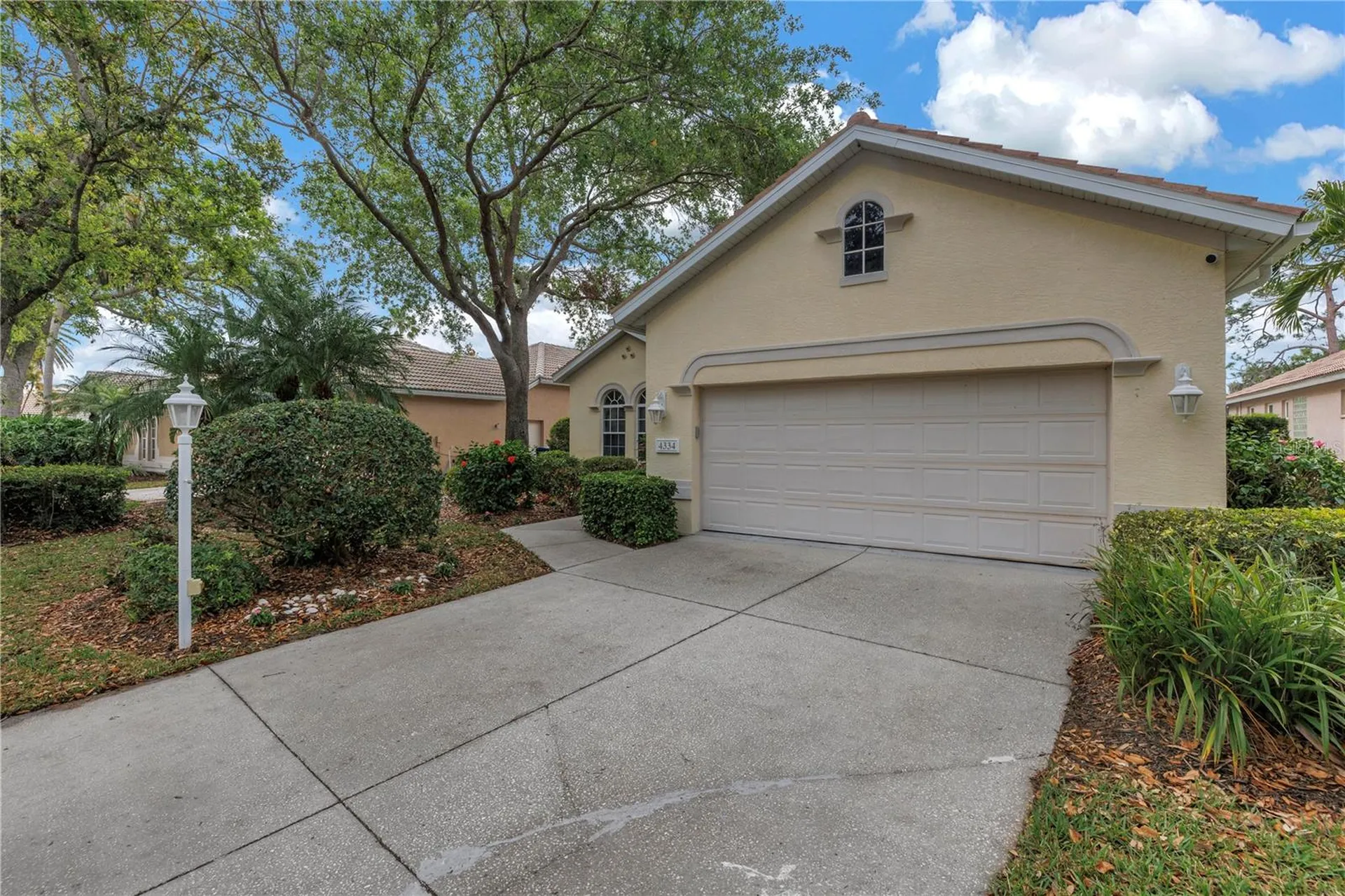 4334 Mirabella Circle Bradenton FL 34210