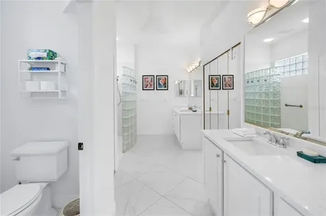 4334 Mirabella Circle Bradenton FL 34210