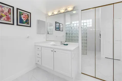 4334 Mirabella Circle Bradenton FL 34210