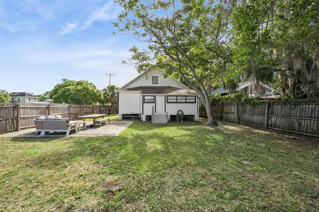 1000 S Laurel Avenue Sanford FL 32771