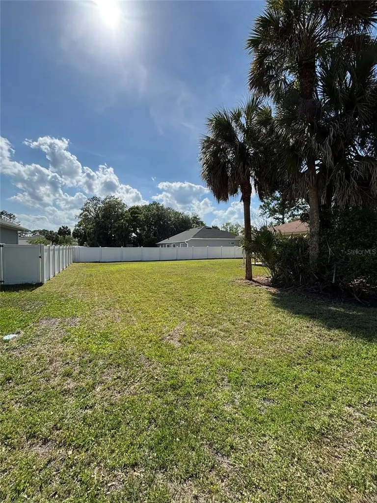 14 Pitt Lane Palm Coast FL 32164