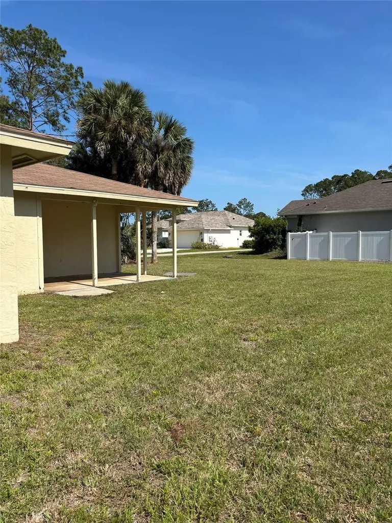 14 Pitt Lane Palm Coast FL 32164