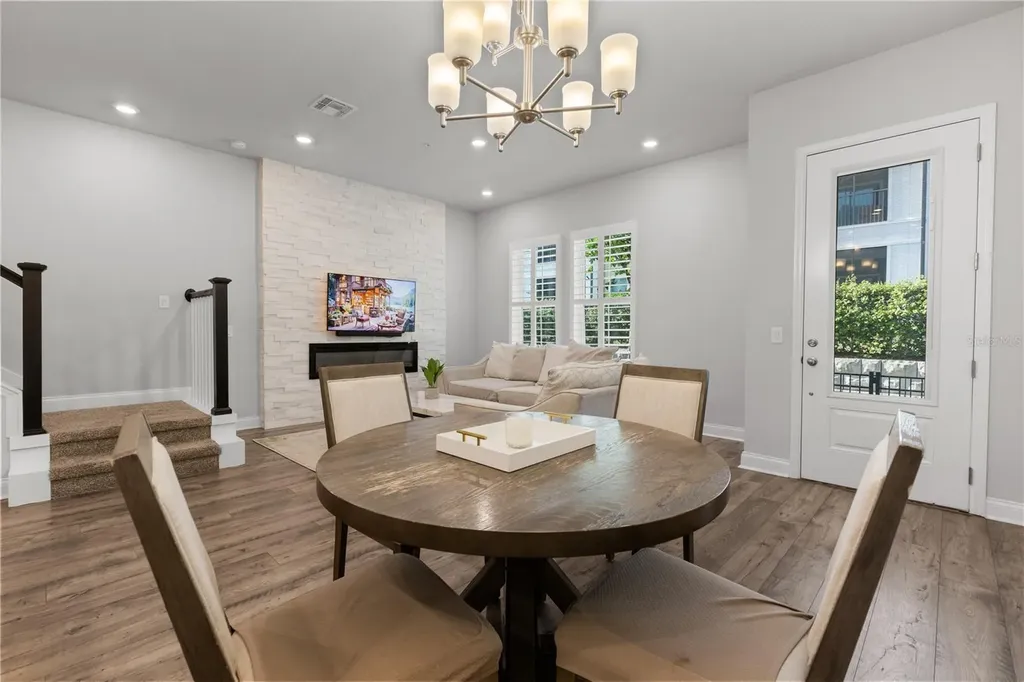 934 Wild Date Lane Lake Mary FL 32746