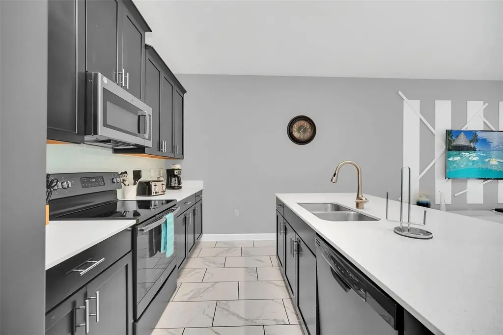 1569 Plunker Drive Davenport FL 33896