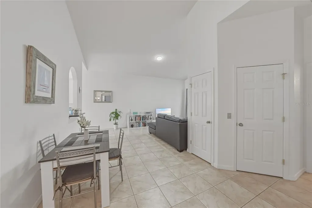 4452 Hidden Pine Court Mulberry FL 33860