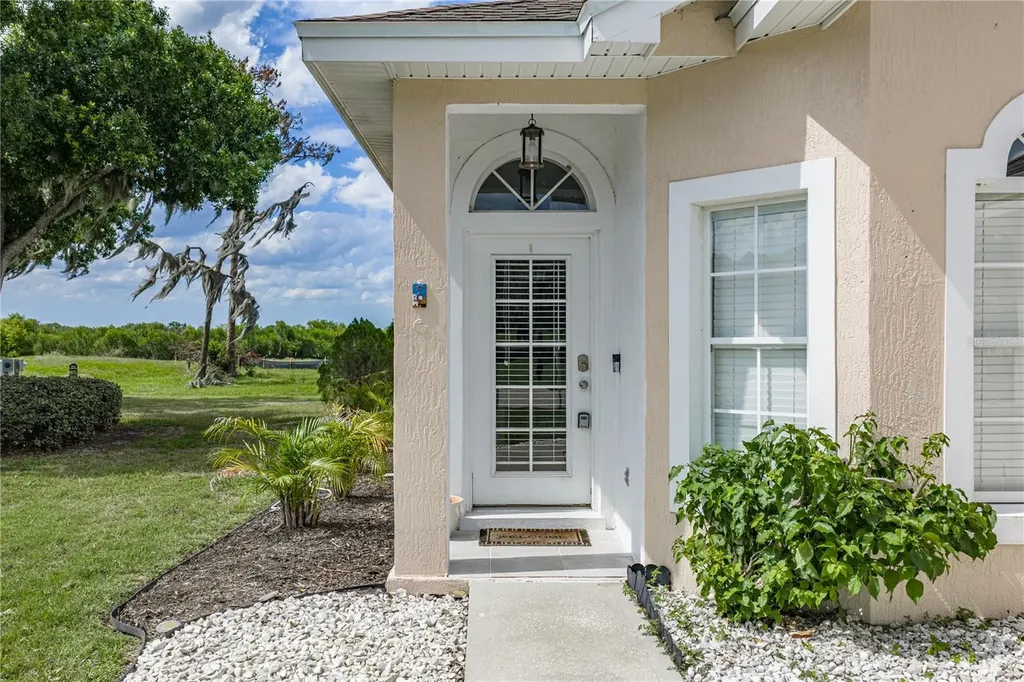 4452 Hidden Pine Court Mulberry FL 33860