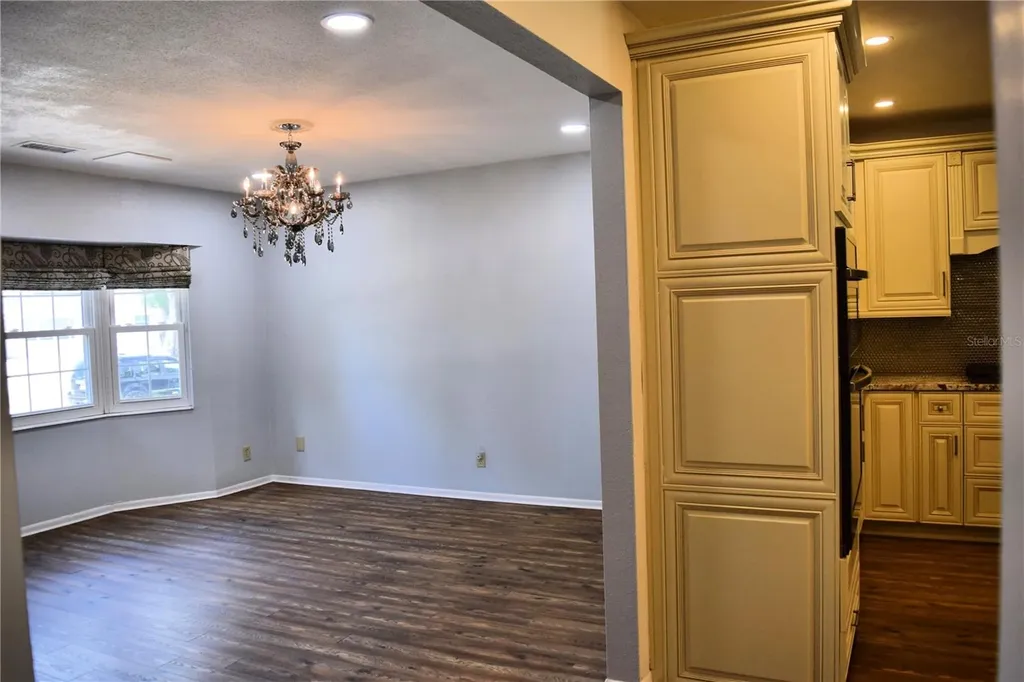 2690 64th Place N St Petersburg FL 33702