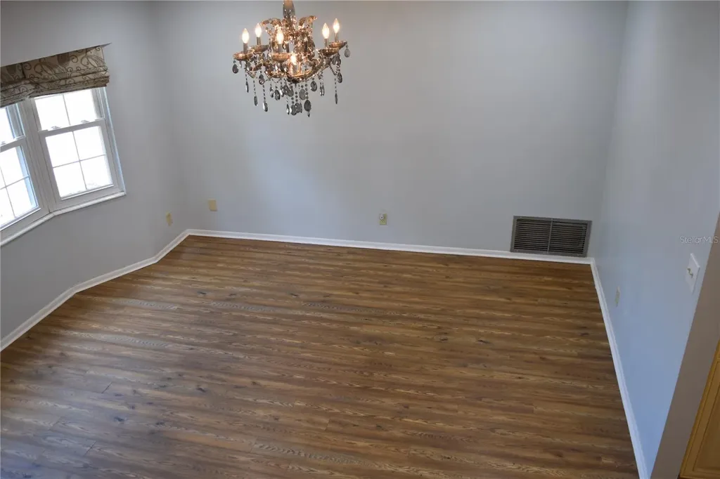 2690 64th Place N St Petersburg FL 33702