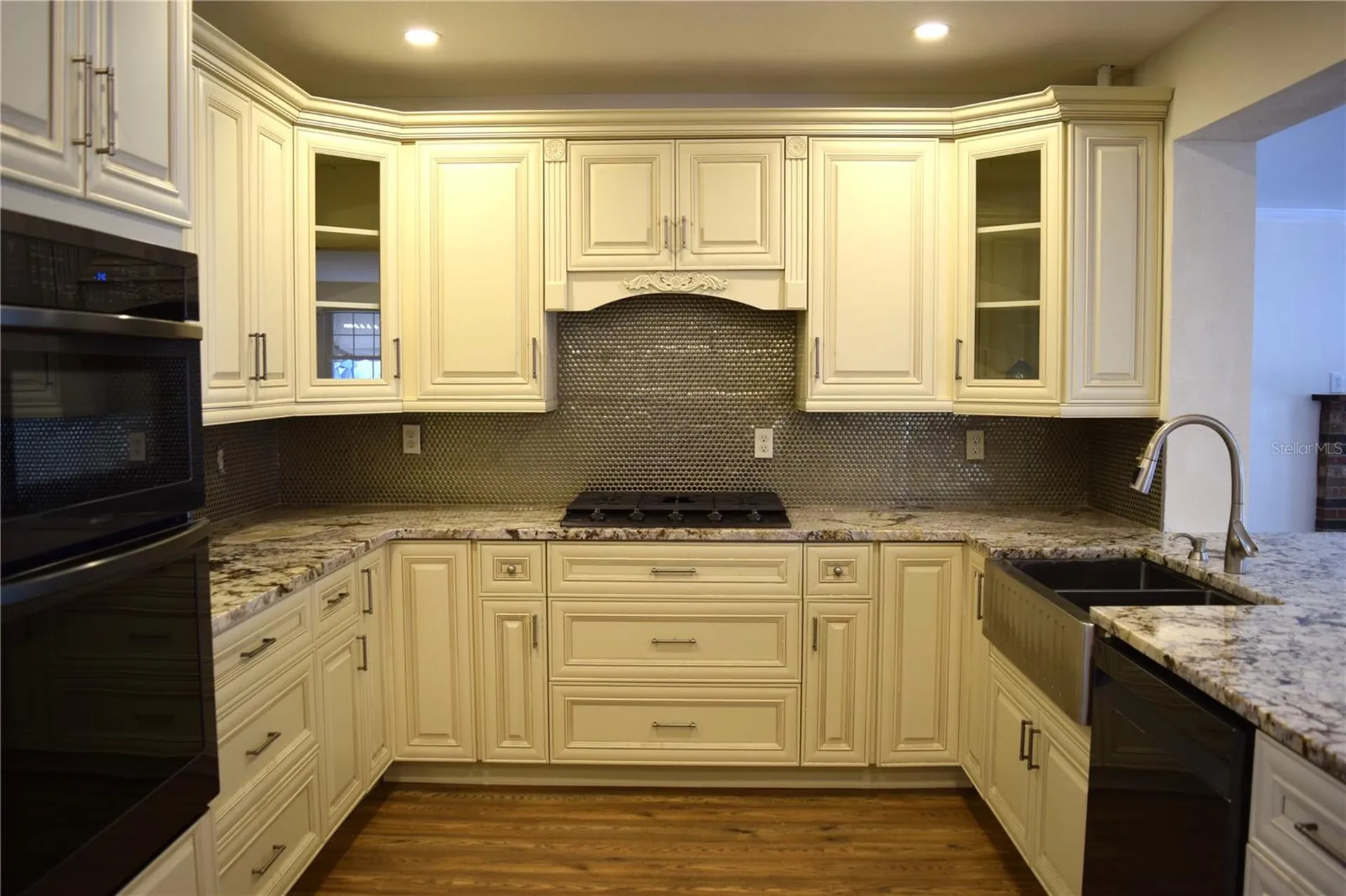 2690 64th Place N St Petersburg FL 33702