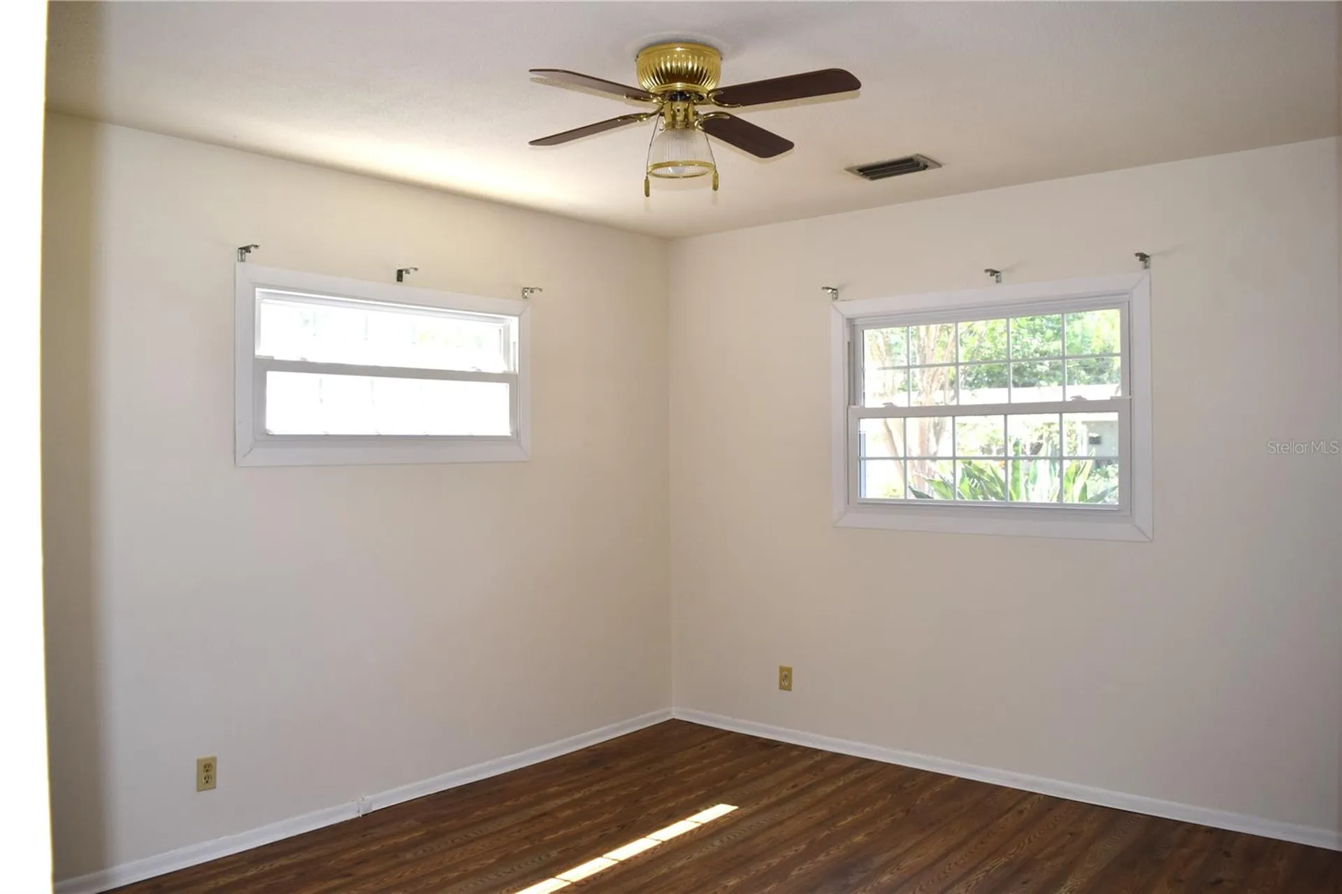 2690 64th Place N St Petersburg FL 33702