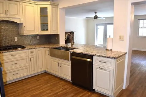 2690 64th Place N St Petersburg FL 33702