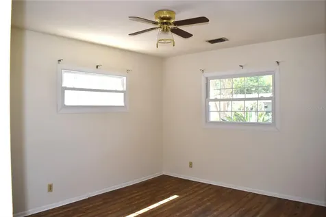 2690 64th Place N St Petersburg FL 33702