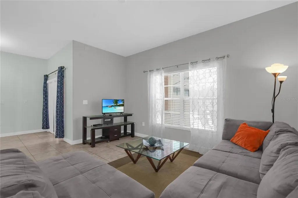 2935 Buccaneer Palm Road Kissimmee FL 34747