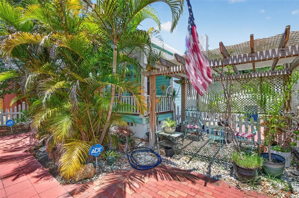 608 Belleview Boulevard Clearwater FL 33756