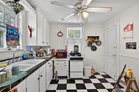 608 Belleview Boulevard Clearwater FL 33756