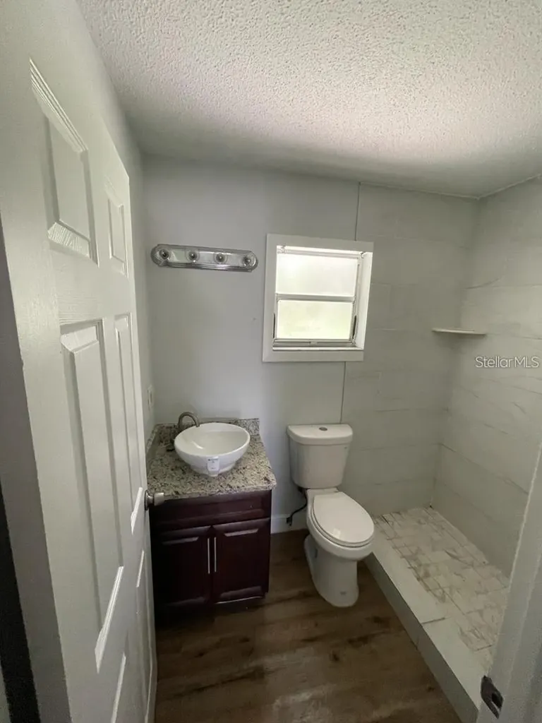 10460 SE Us Highway 441 Belleview FL 34420