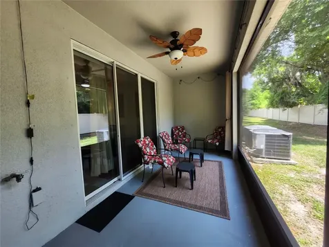 3247 Pleasant Willow Court Brandon FL 33511
