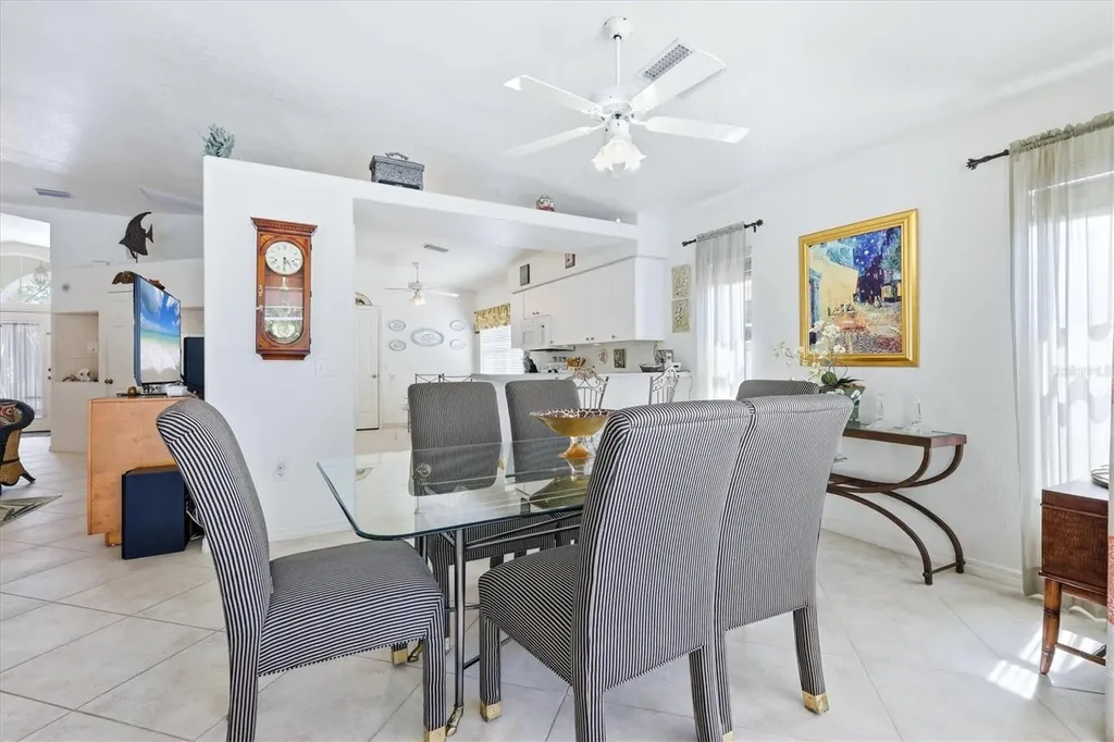 206 Cougar Way Rotonda West FL 33947