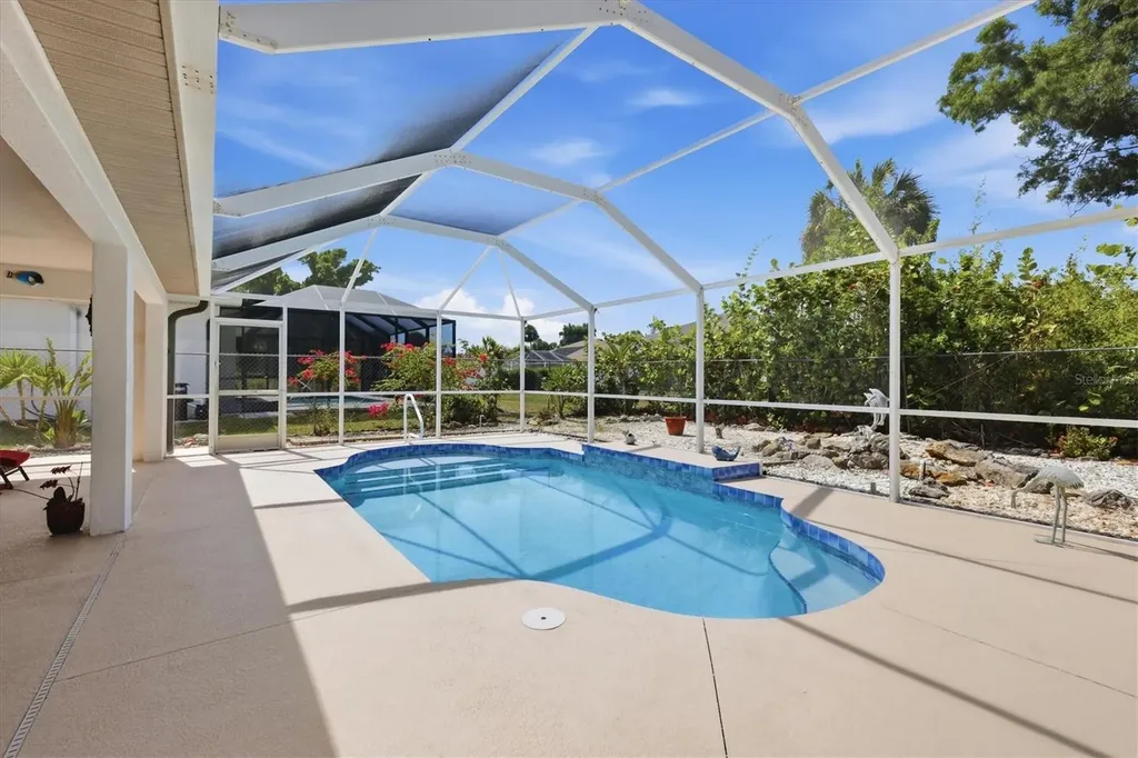 206 Cougar Way Rotonda West FL 33947