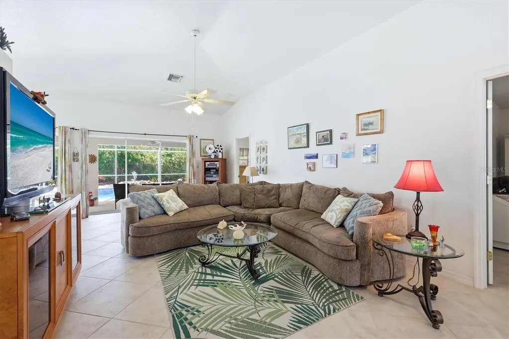 206 Cougar Way Rotonda West FL 33947