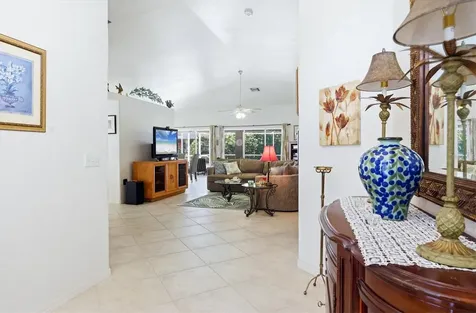 206 Cougar Way Rotonda West FL 33947