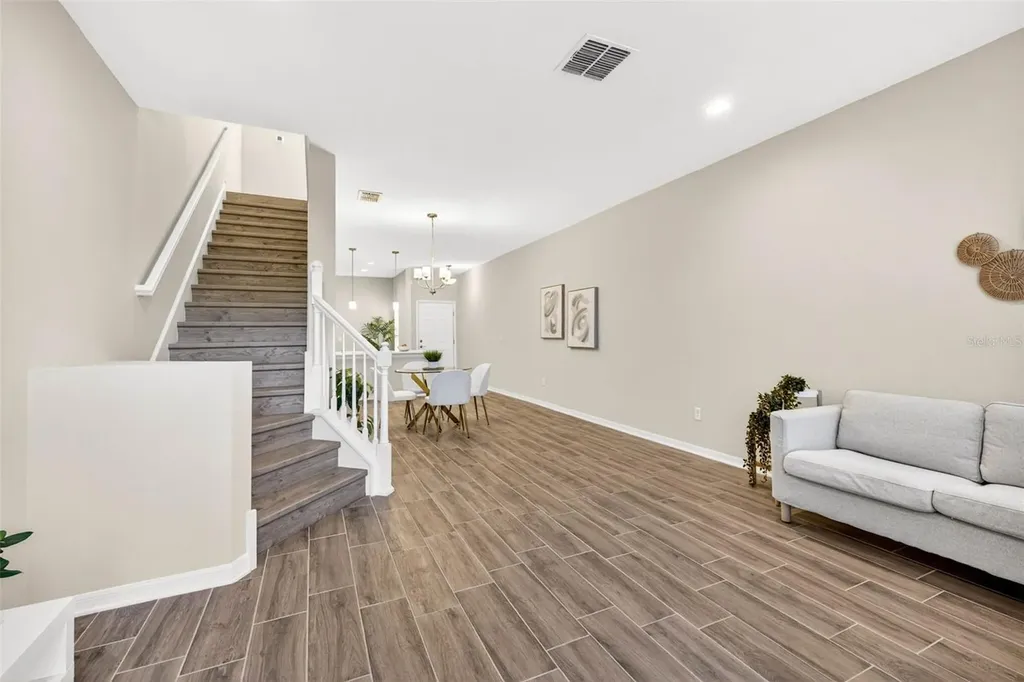 2464 Stapleford Place Wesley Chapel FL 33543