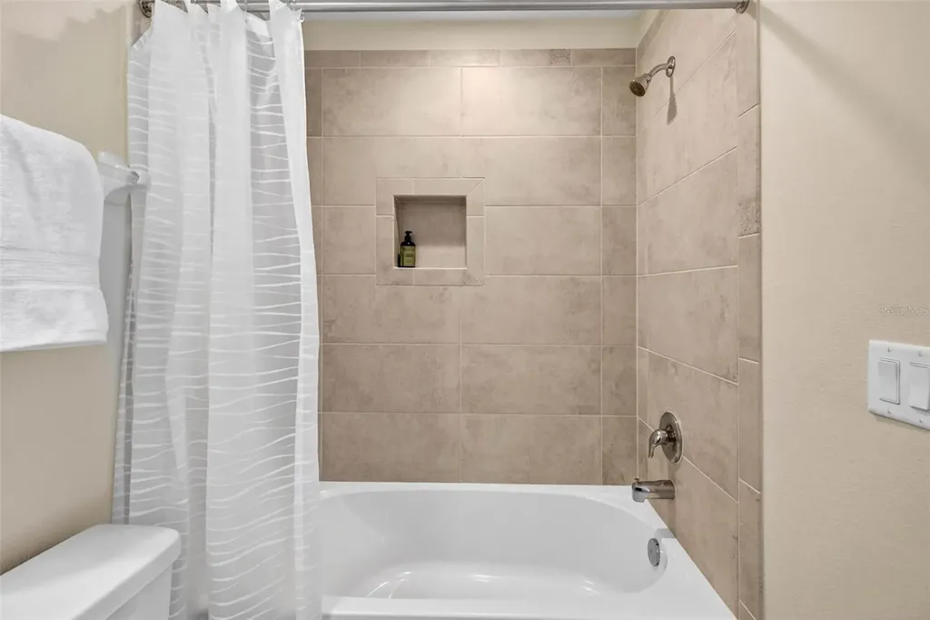 2464 Stapleford Place Wesley Chapel FL 33543