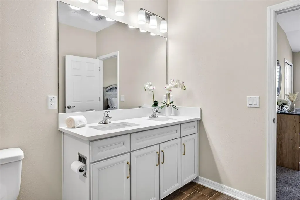 2464 Stapleford Place Wesley Chapel FL 33543